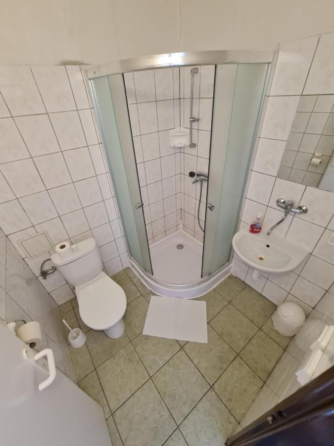 Penzion Olympia Банска-Бистрица Экстерьер фото